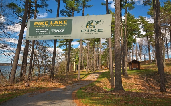  Outdoor Banner